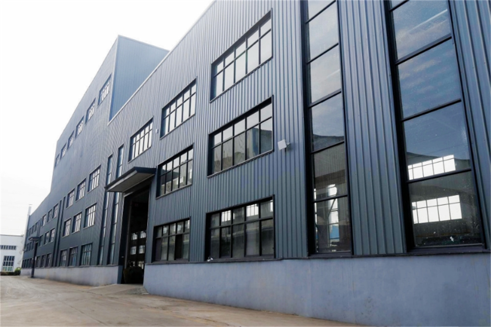 ���쳵�����